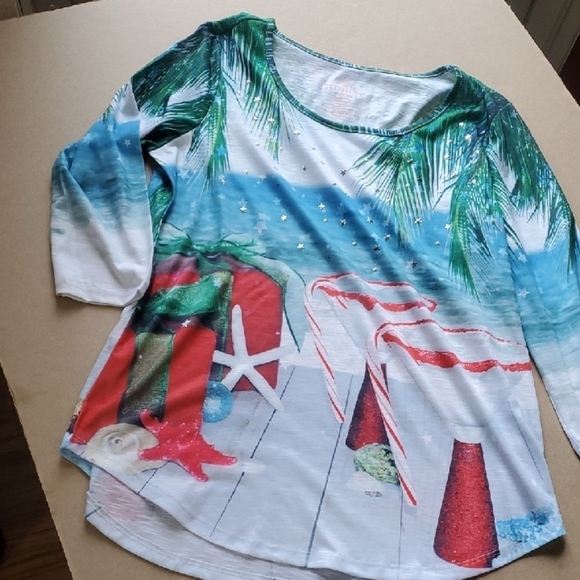 sunbay Tops - Blue and Green Christmas BEACH Graphic 3/4 Sleeve Tunic Med
